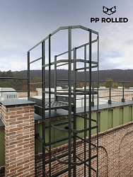Вертикальная пожарная лестница П1-2 с площадкой 800х800 ROLLED Эконом L=28000мм